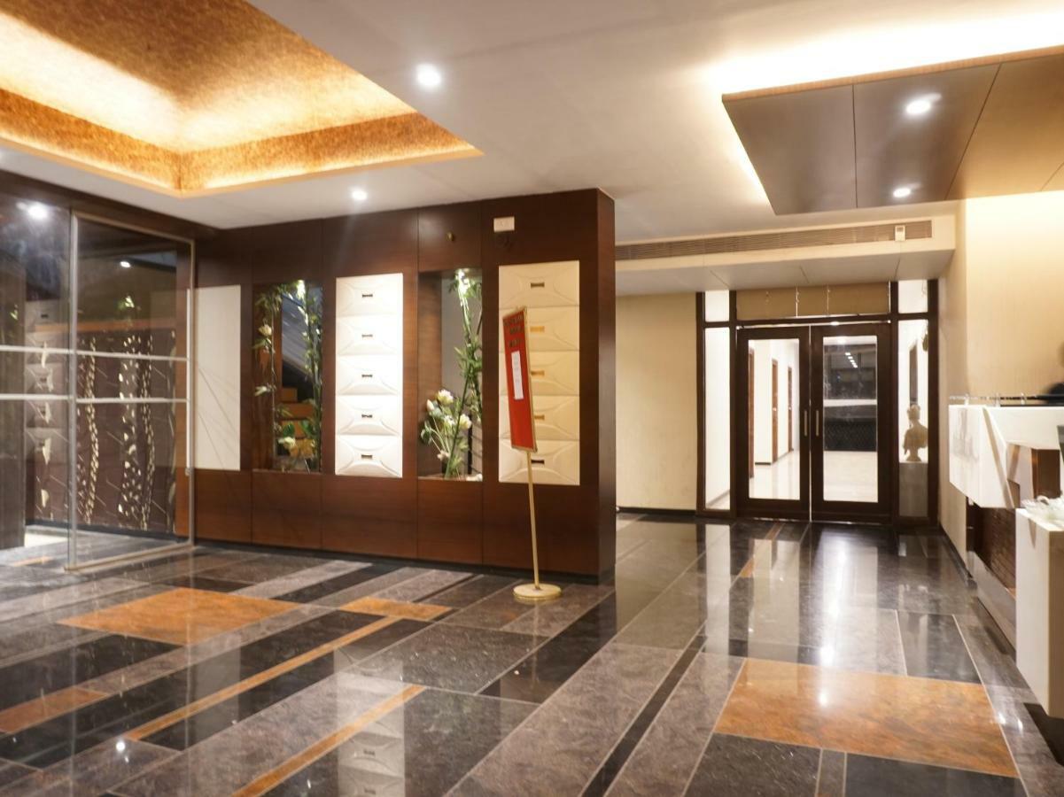 Palette Four Seasons Recreation Resort Jalgaon Extérieur photo