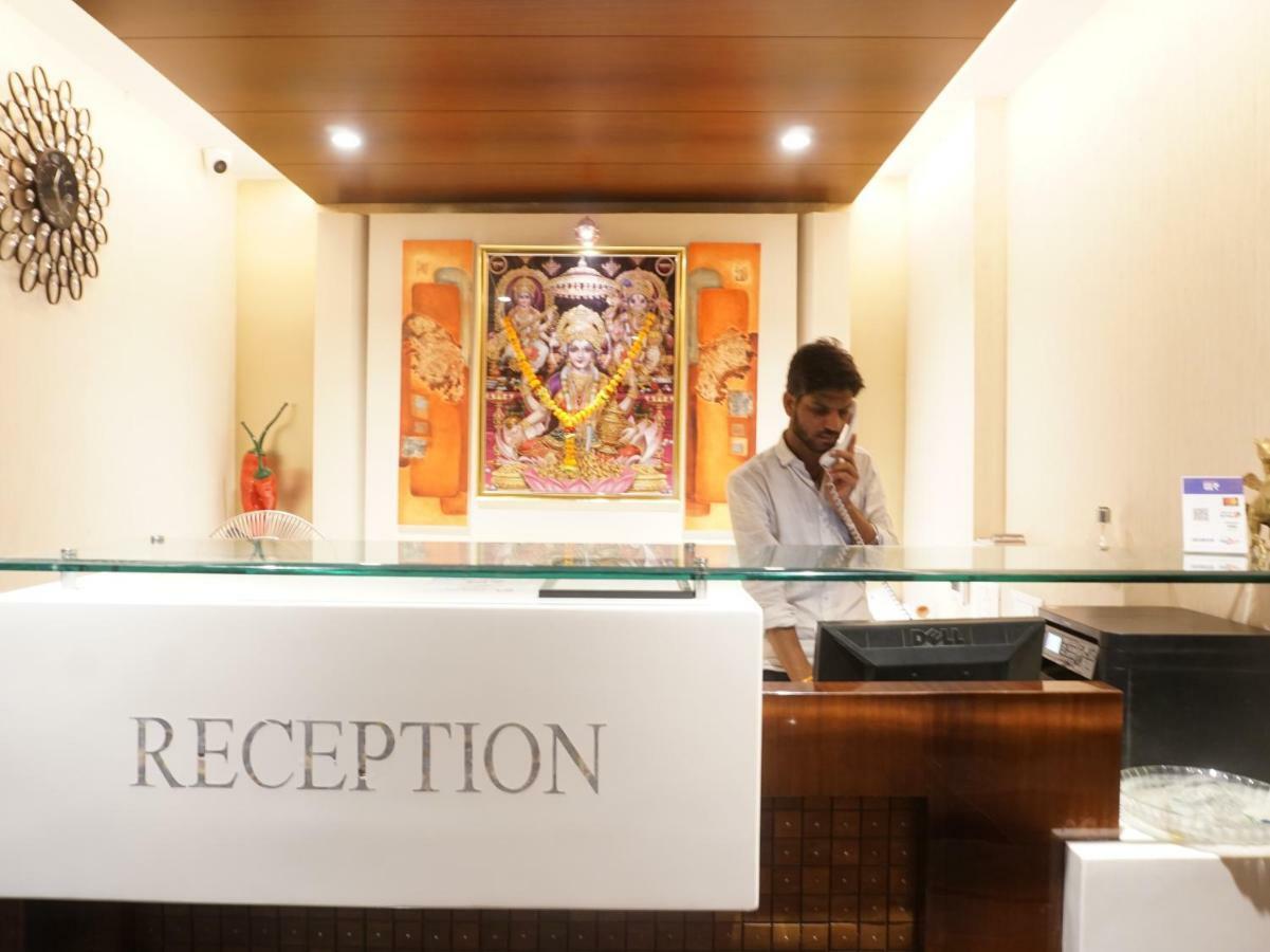 Palette Four Seasons Recreation Resort Jalgaon Extérieur photo