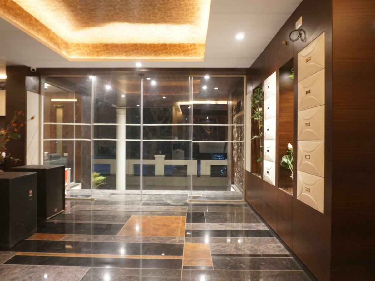 Palette Four Seasons Recreation Resort Jalgaon Extérieur photo