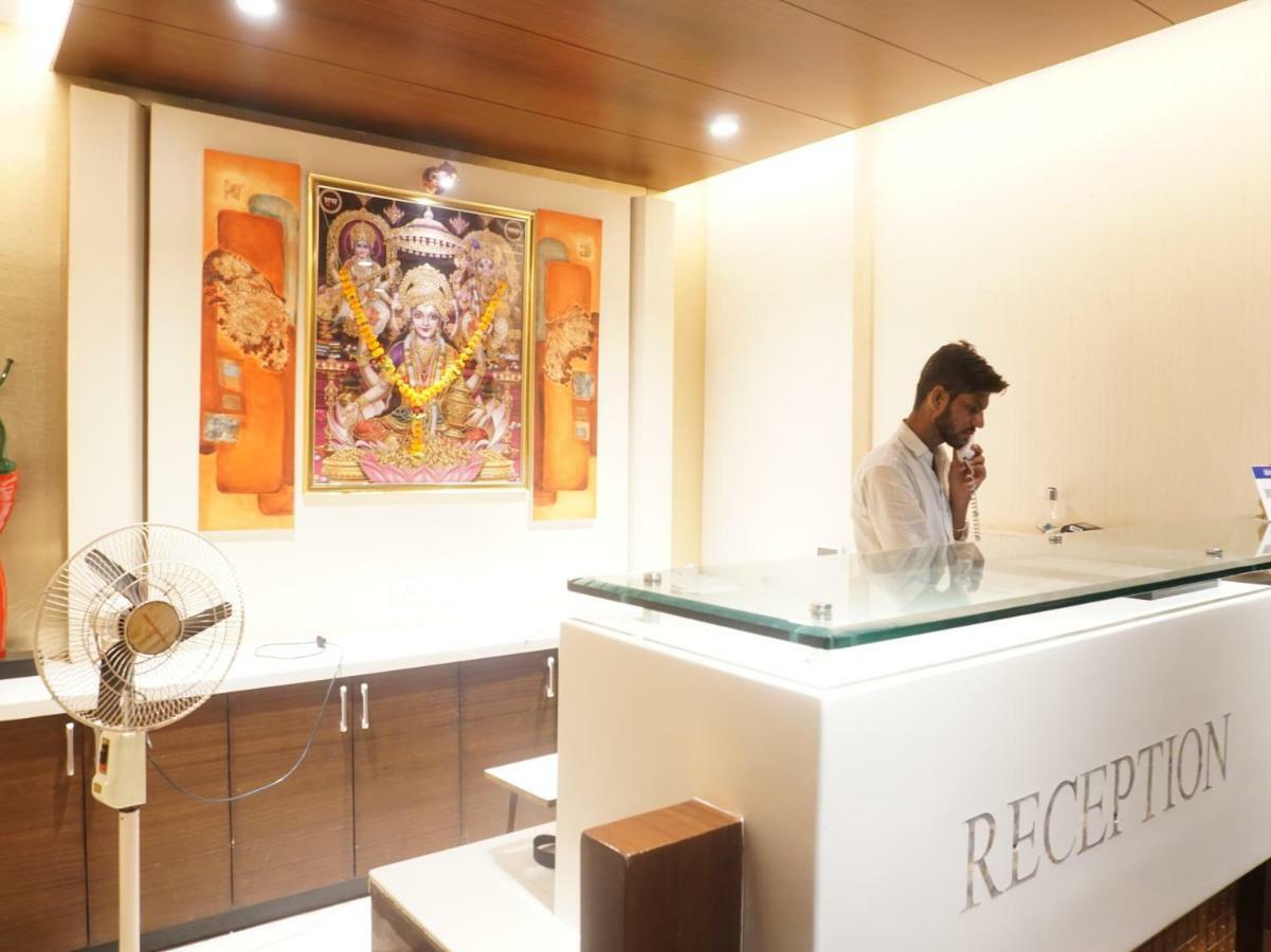 Palette Four Seasons Recreation Resort Jalgaon Extérieur photo