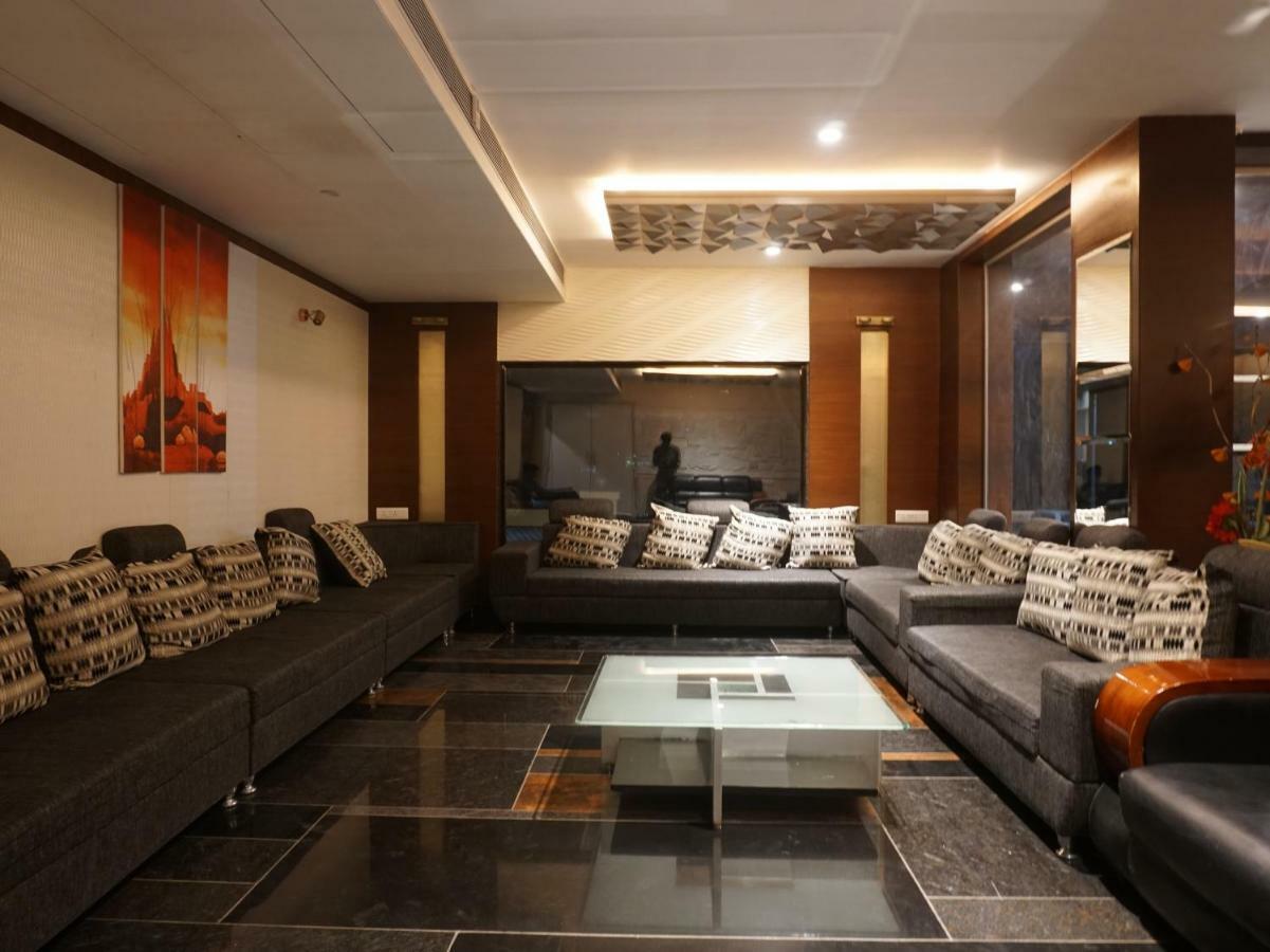 Palette Four Seasons Recreation Resort Jalgaon Extérieur photo